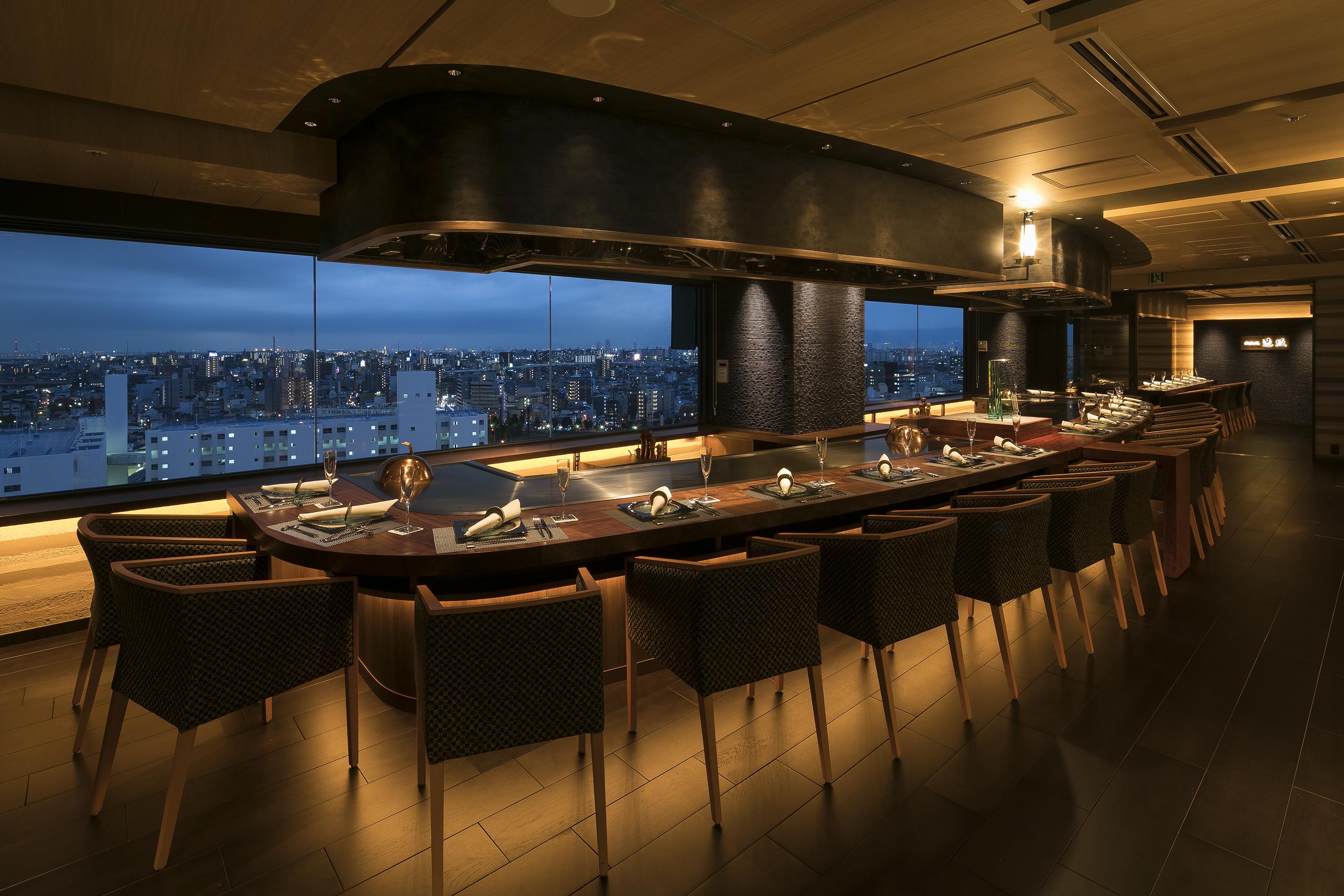 Hotel Plaza Osaka Luaran gambar